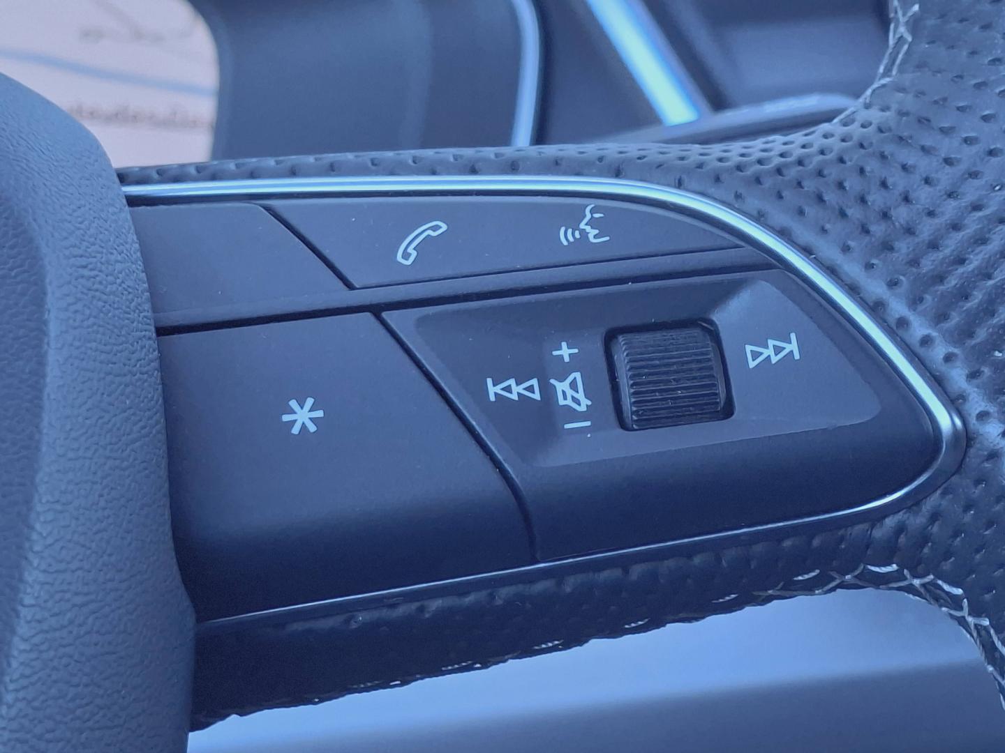 Image about Audi Q5 Sportback S line 40 TDI quattro 150 kW (204 ch) S tronic