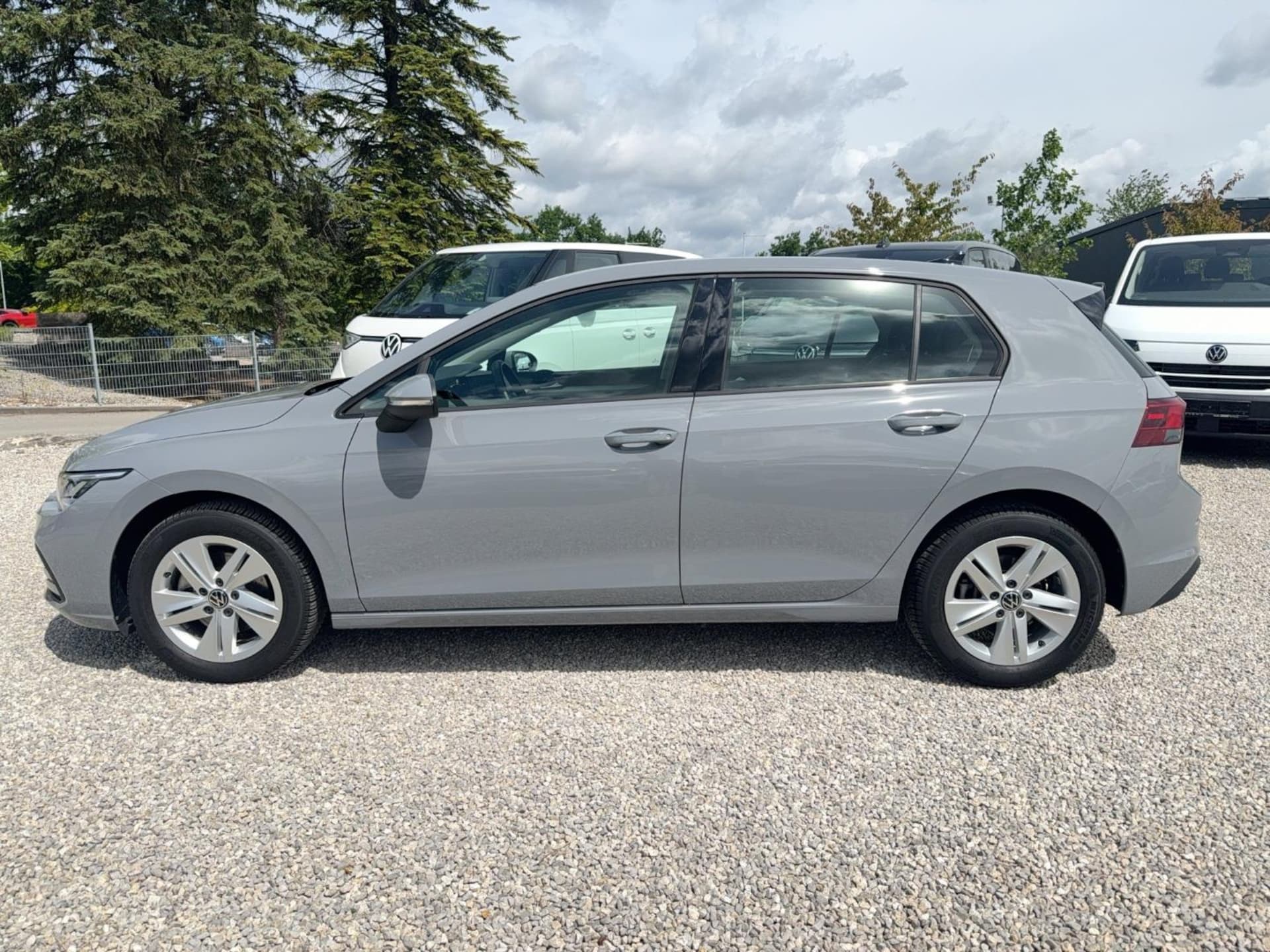Volkswagen Golf Life