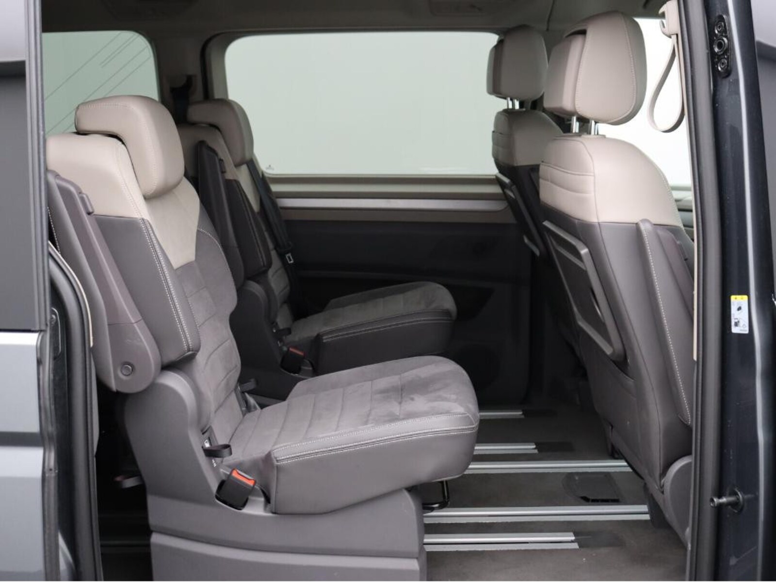 Volkswagen Multivan Langversion – Bild 8