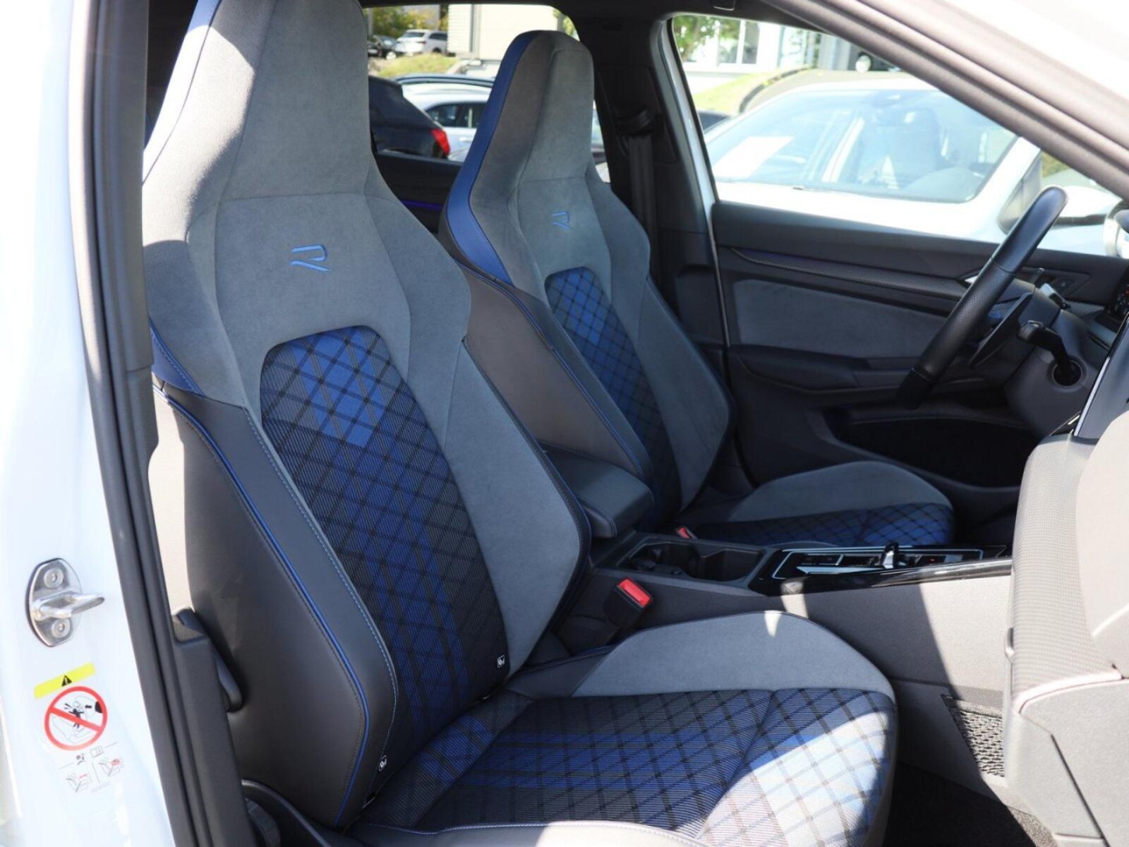Volkswagen Golf – Bild 7