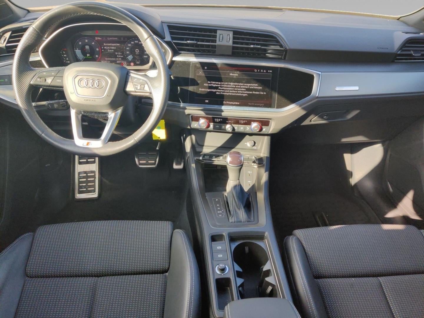 Bild über Audi Q3 Sportback 35 TDI S tronic - für weitere Informationen kontaktieren Sie den Audi Partner
