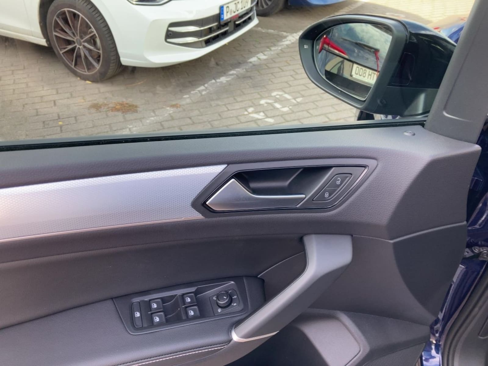 Volkswagen Touran – Bild 12