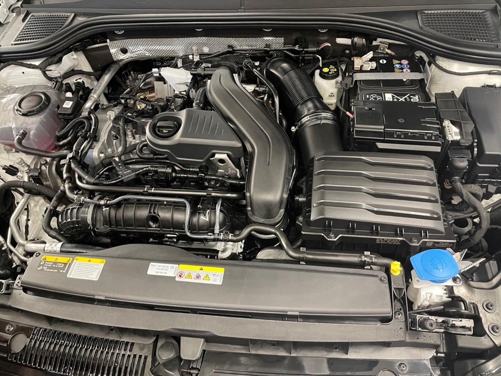 Volkswagen Golf Variant – Bild 8