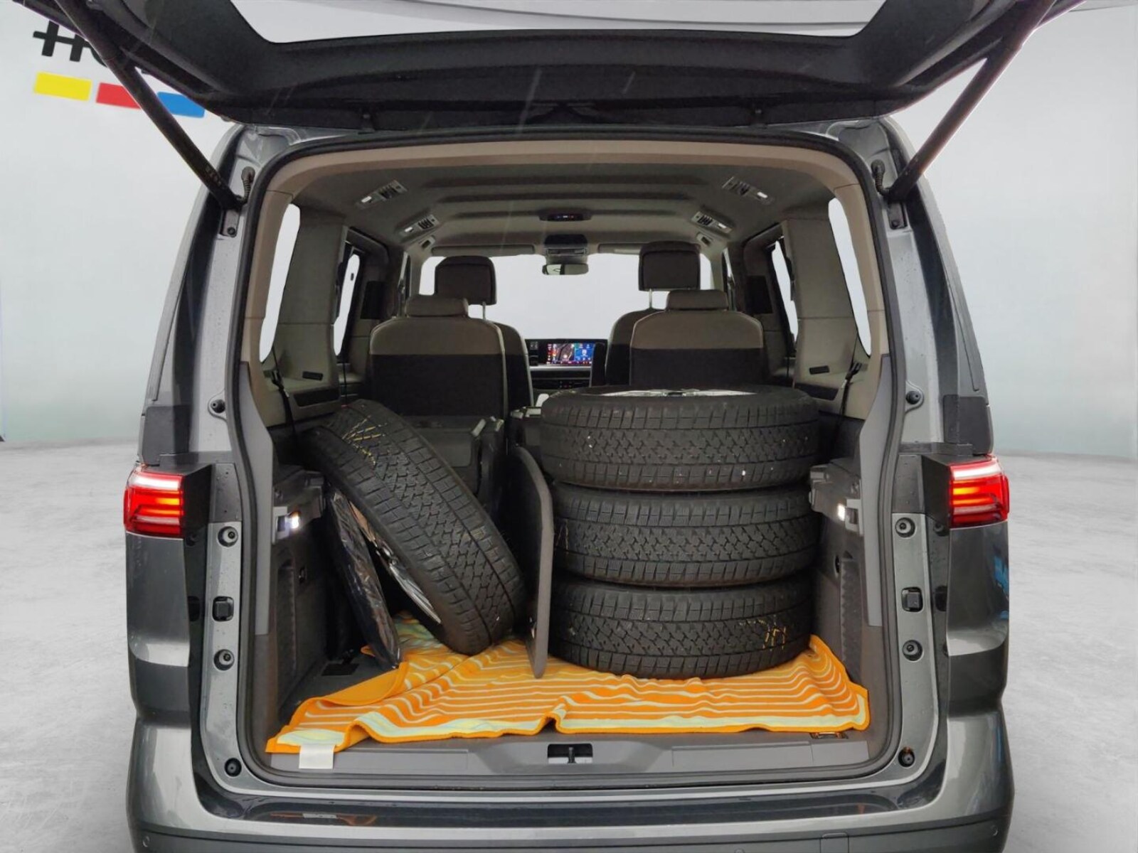 Volkswagen Multivan Langversion – Bild 5