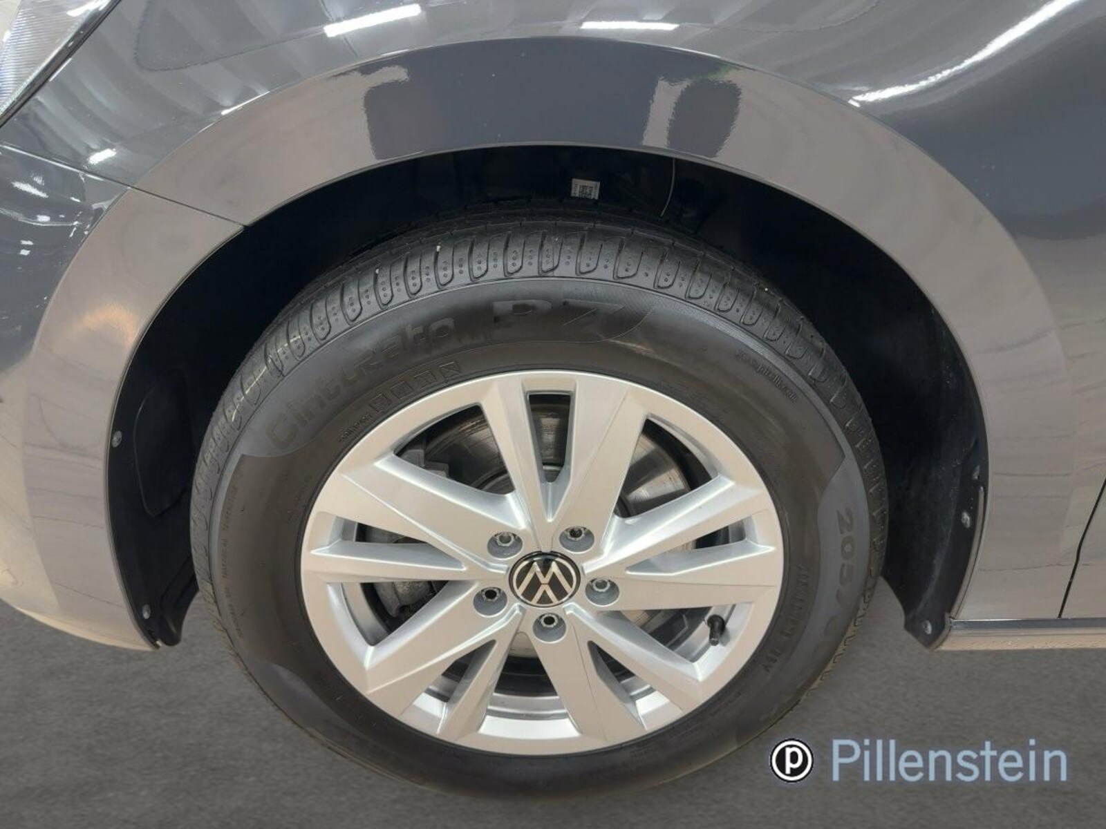 Volkswagen Touran – Bild 5