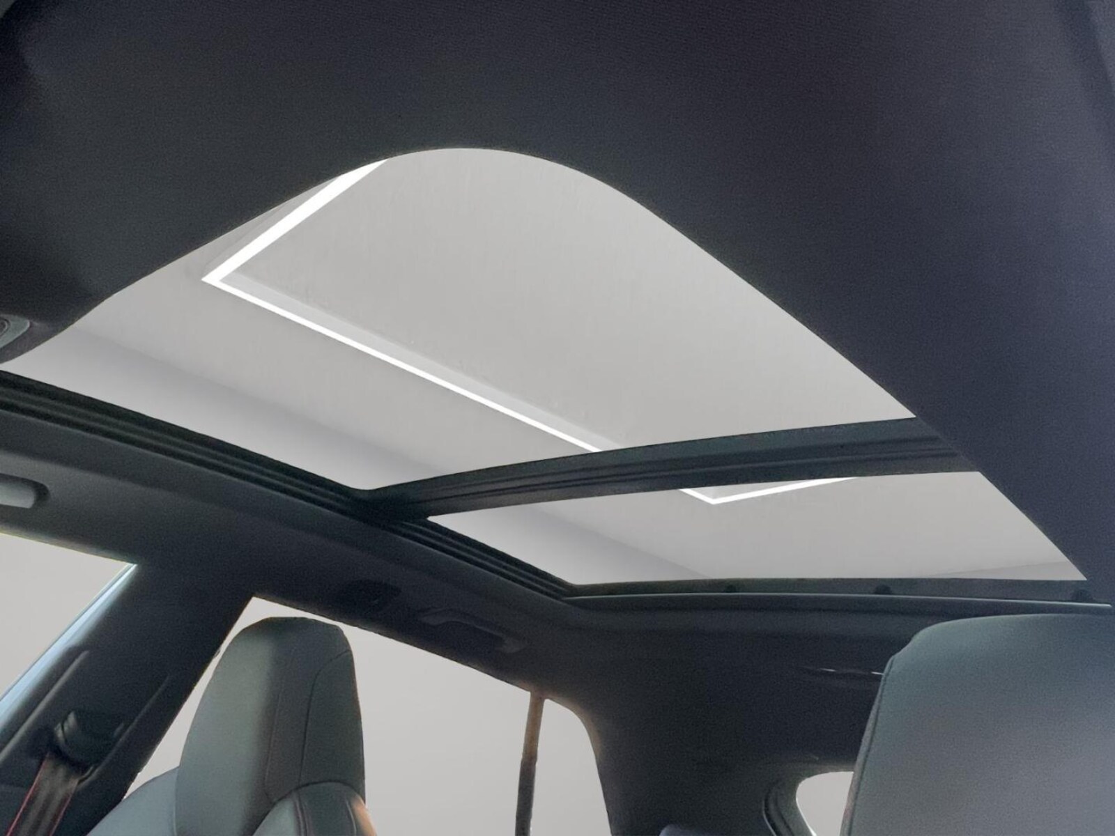 Audi RS Q8 – Bild 21