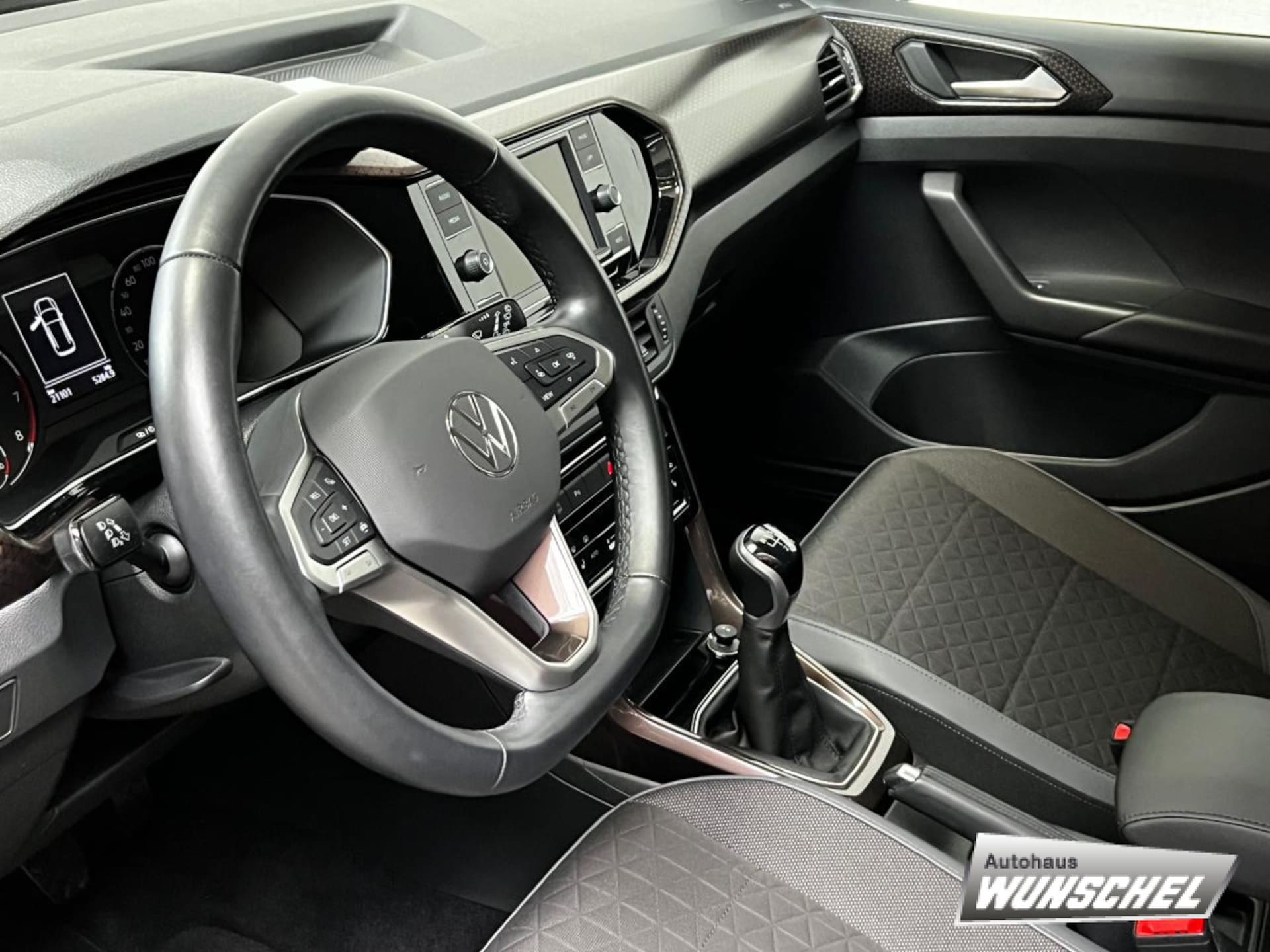 Volkswagen T-Cross Style