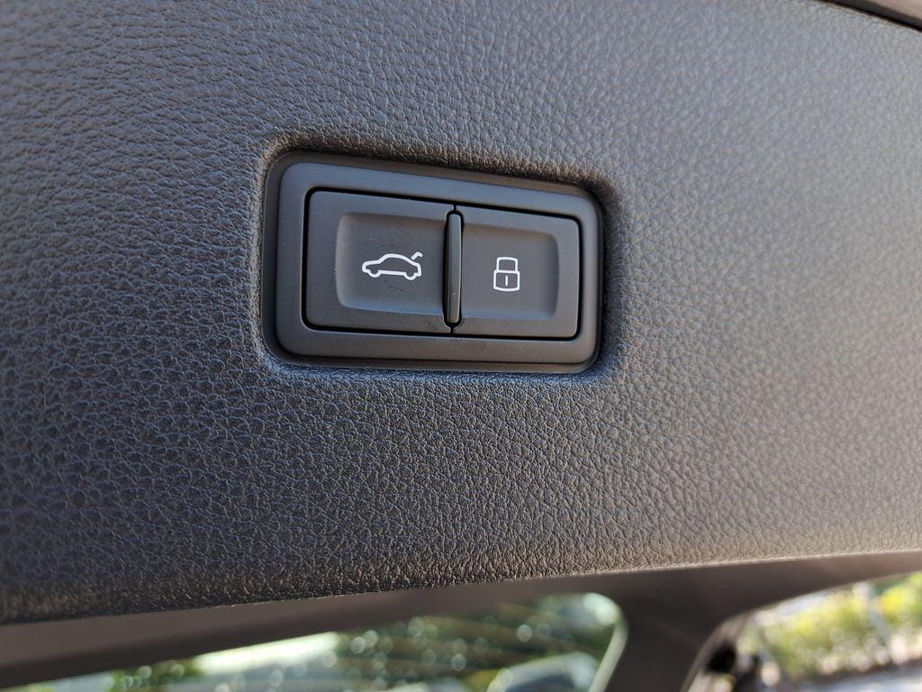 2026 Audi Q8 Premium Plus - Photo 32