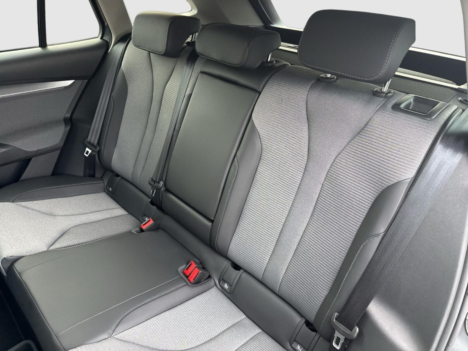 Škoda Enyaq – Bild 12