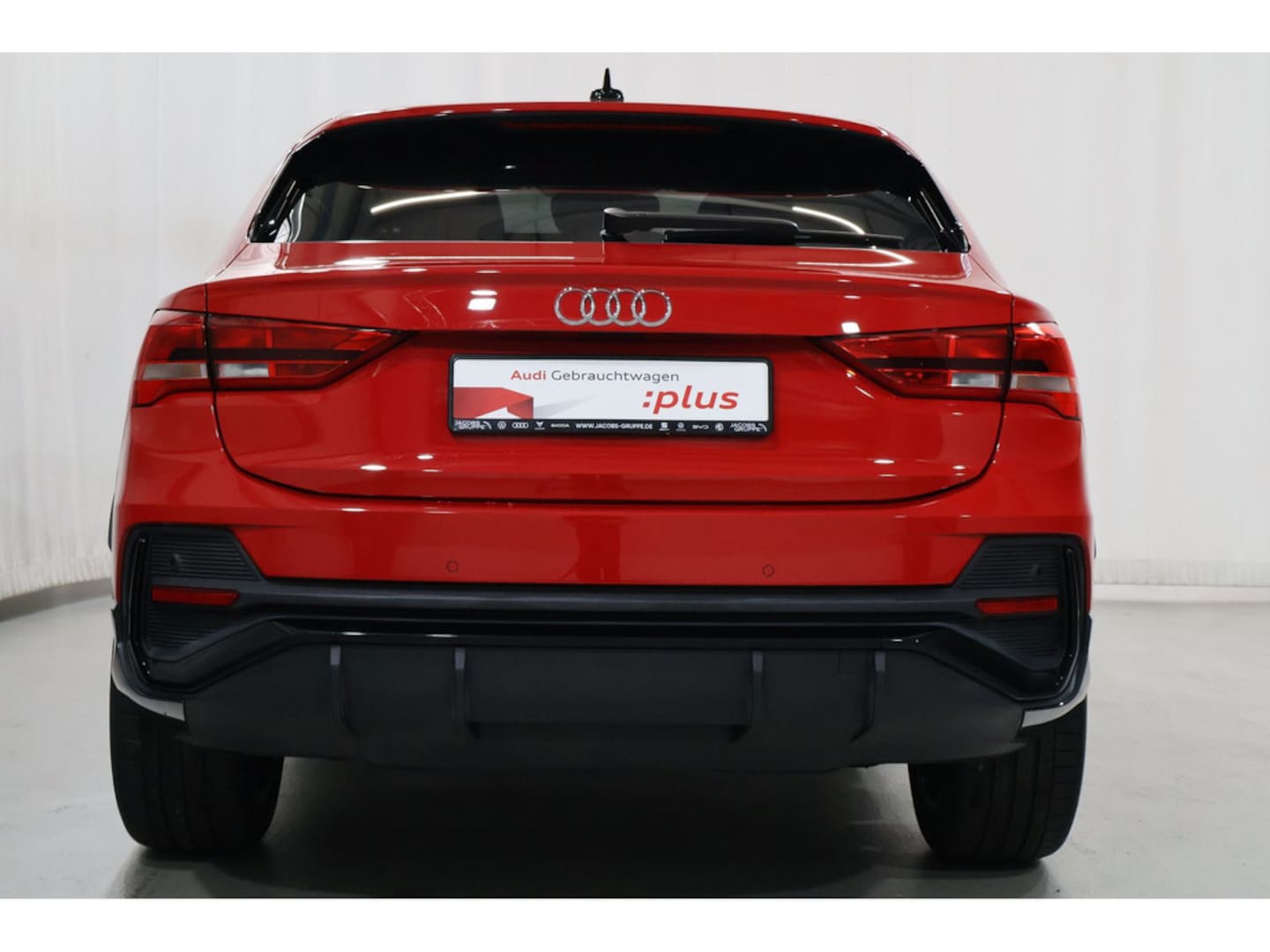 Bild über Audi Q3 Sportback S line 35 TFSI S tronic - für weitere Informationen kontaktieren Sie den Audi Partner