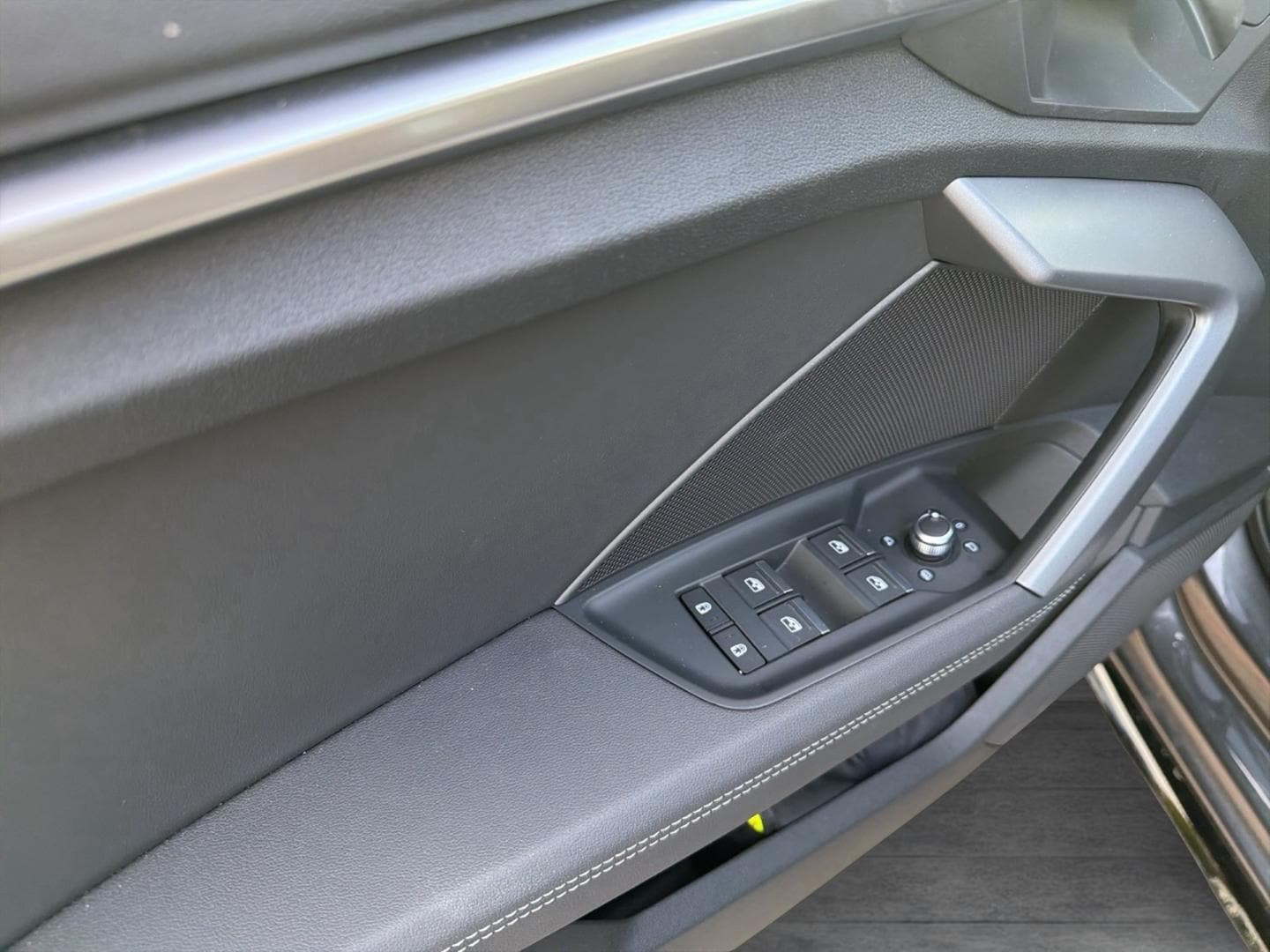 Bild über Audi A3 Sportback S line 35 TFSI S tronic - für weitere Informationen kontaktieren Sie den Audi Partner
