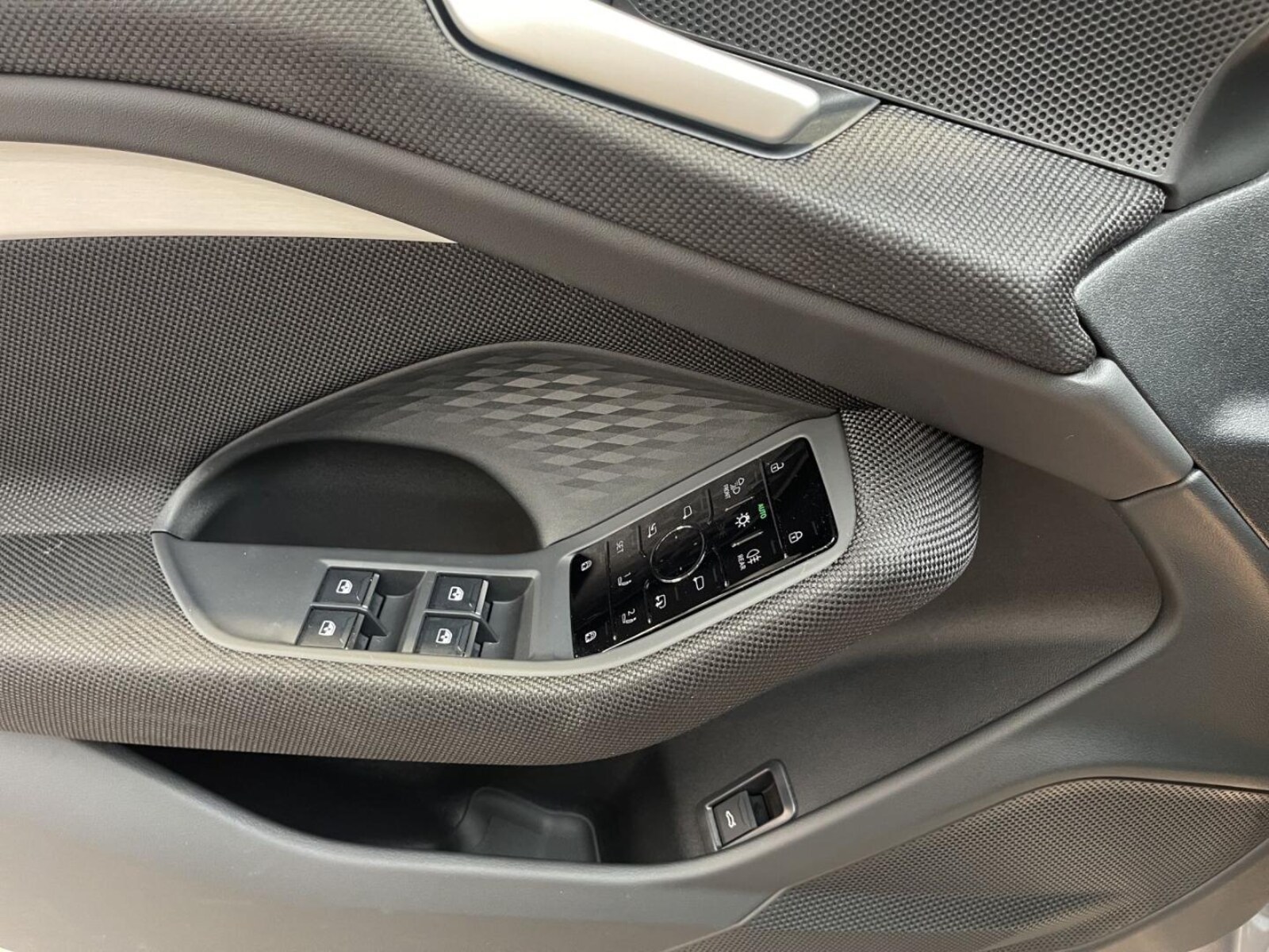 Audi A6 Avant – Bild 8