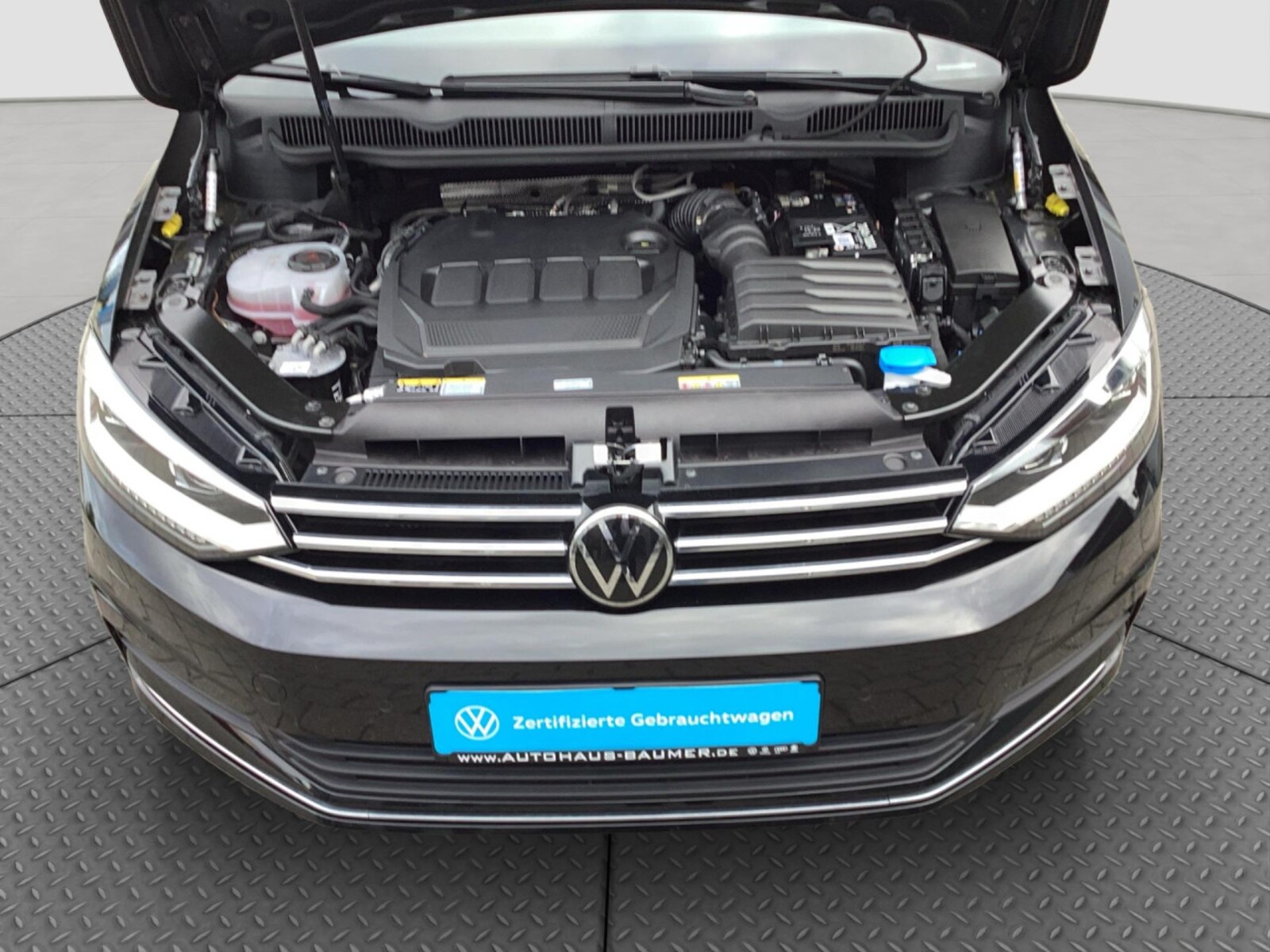 Volkswagen Touran – Bild 10