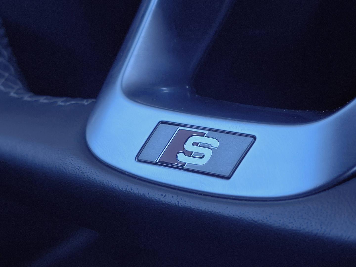 Image about Audi Q5 Sportback S line 40 TDI quattro 150 kW (204 ch) S tronic