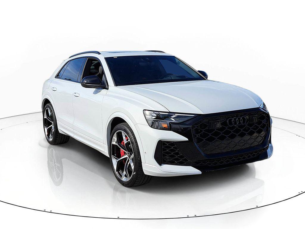 2026 Audi RS Q8 -'s photo