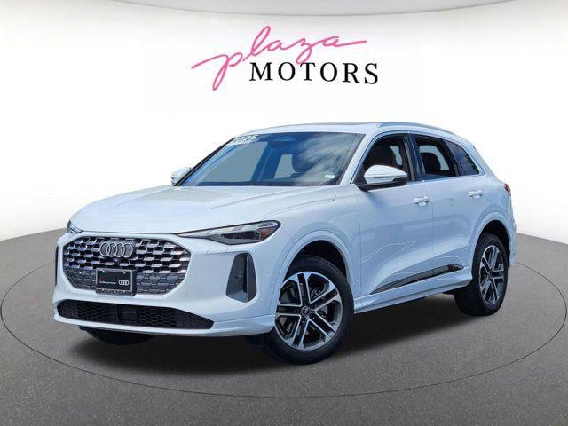 2025 Audi Q5 Premium quattro's photo