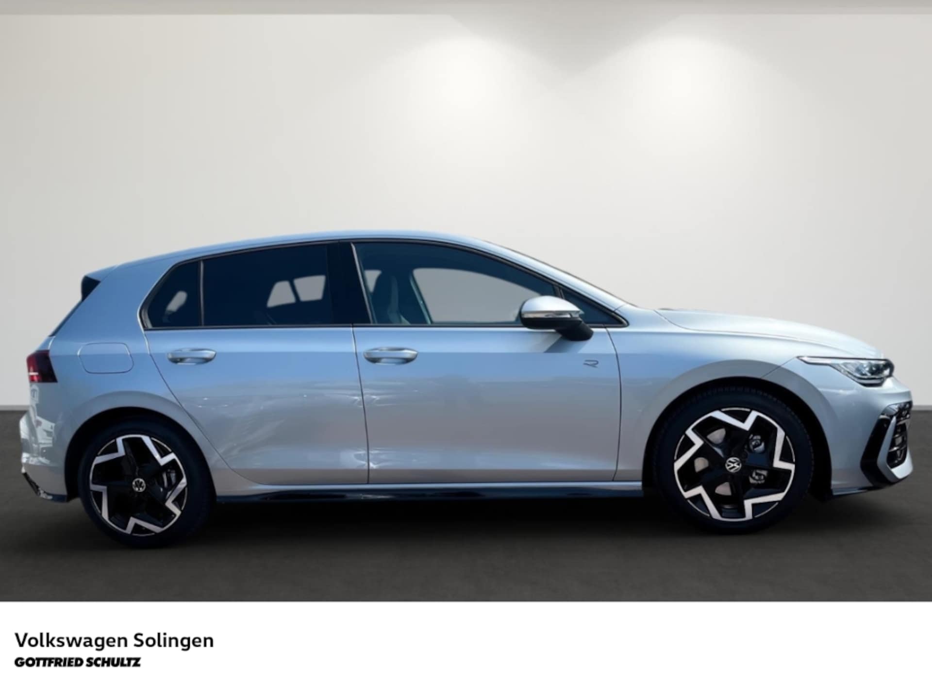Volkswagen Golf R-Line