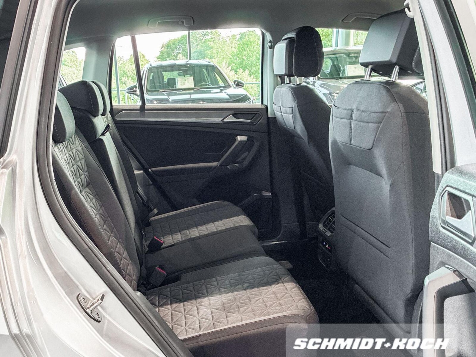 Volkswagen Tiguan – Bild 8
