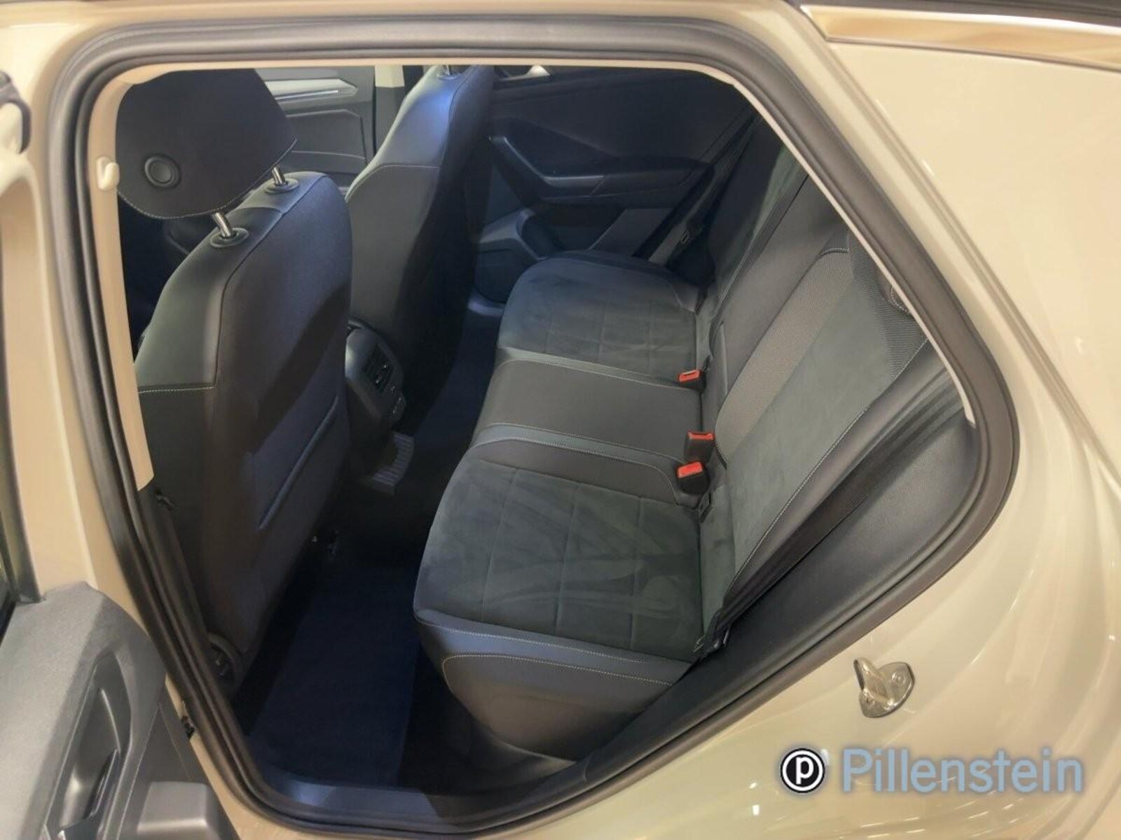Volkswagen T-Roc – Bild 9