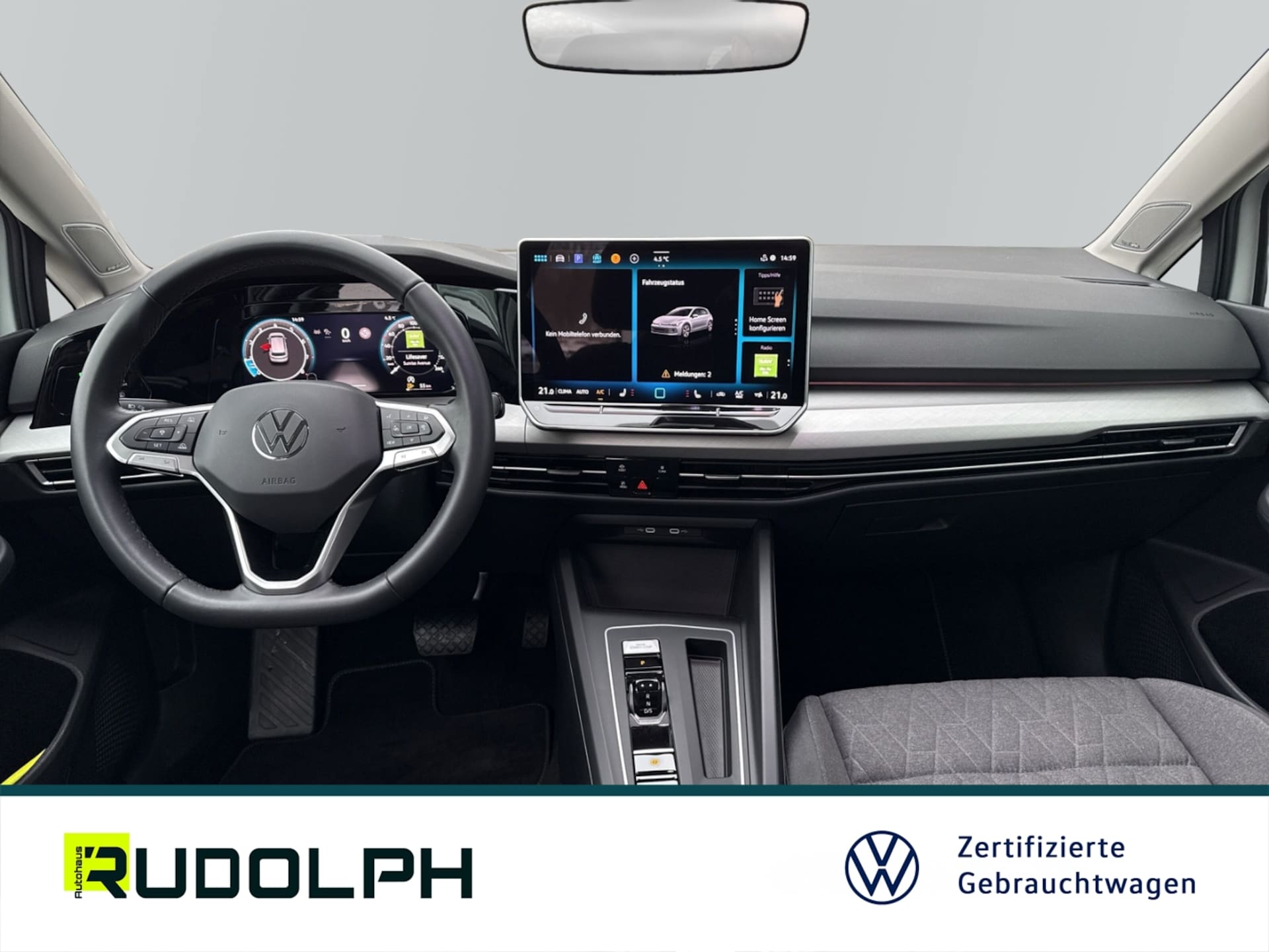 Volkswagen Golf Life