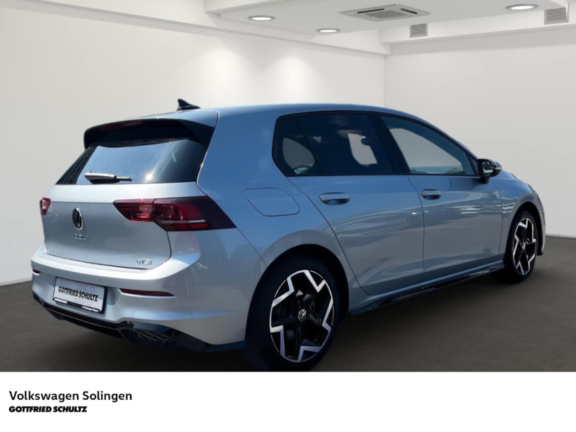 Volkswagen Golf R-Line