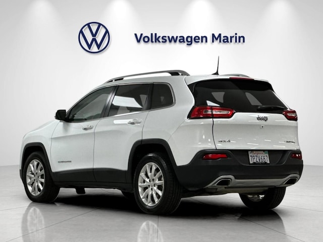 2016 Jeep Cherokee