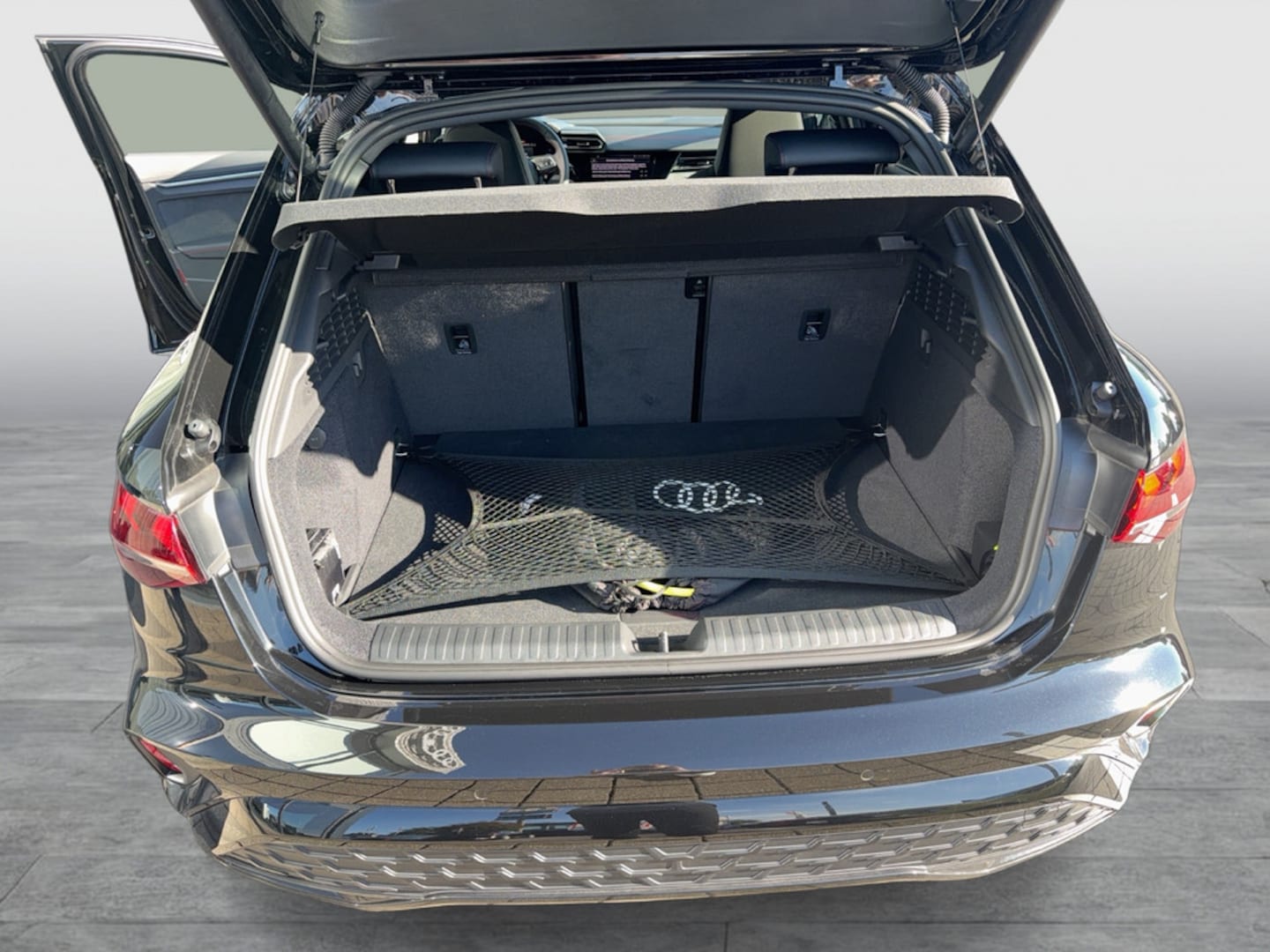 Bild über Audi A3 Sportback TFSI e TFSI e 200 kW S tronic - für weitere Informationen kontaktieren Sie den Audi Partner