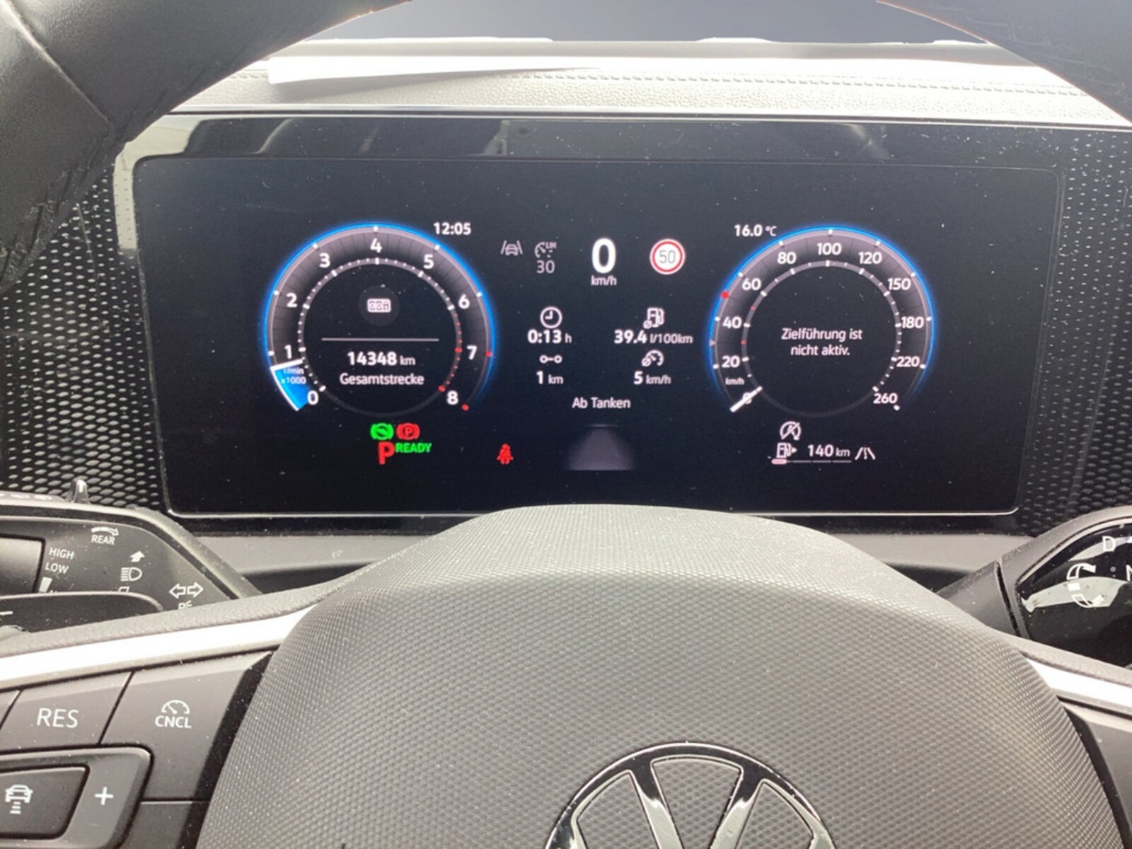 Volkswagen Tiguan – Bild 12