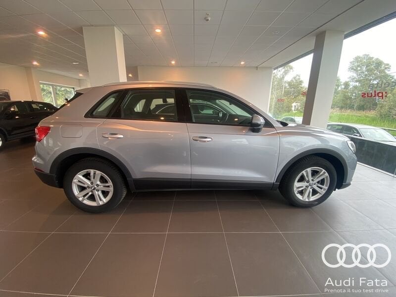 Immagine di Audi Q3 Business 35 TDI 110 kW (150 PS) S tronic - Vista: for more details contact your dealer