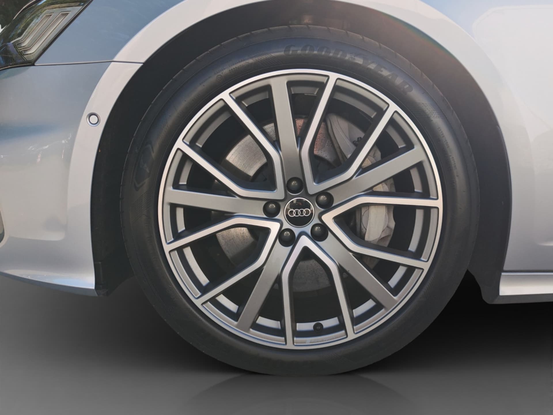 Audi A6 Avant TFSI e Design