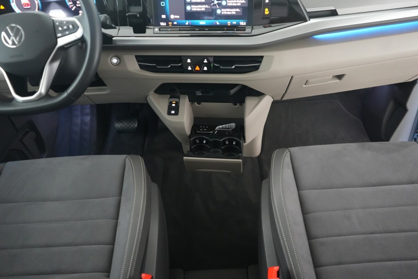 Volkswagen Multivan Langversion – Bild 15