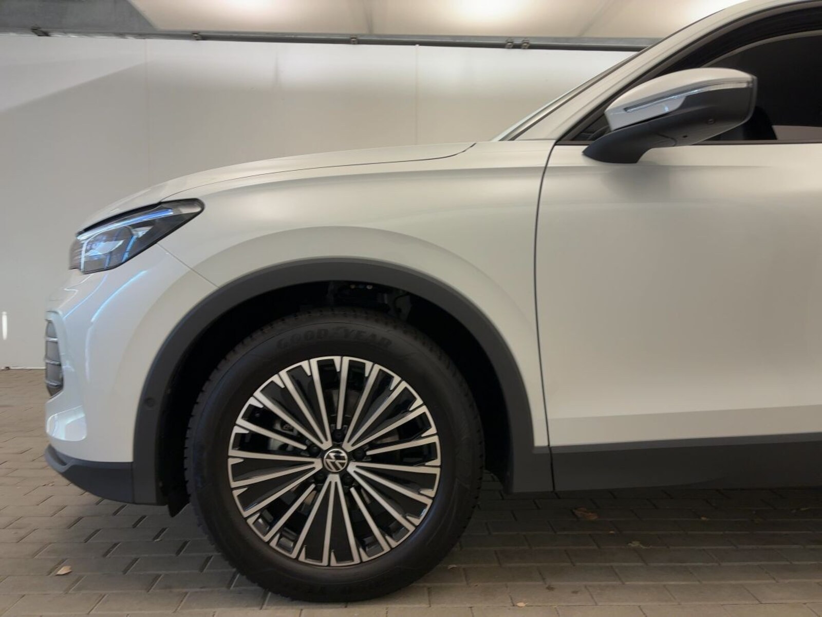 Volkswagen Tiguan – Bild 11