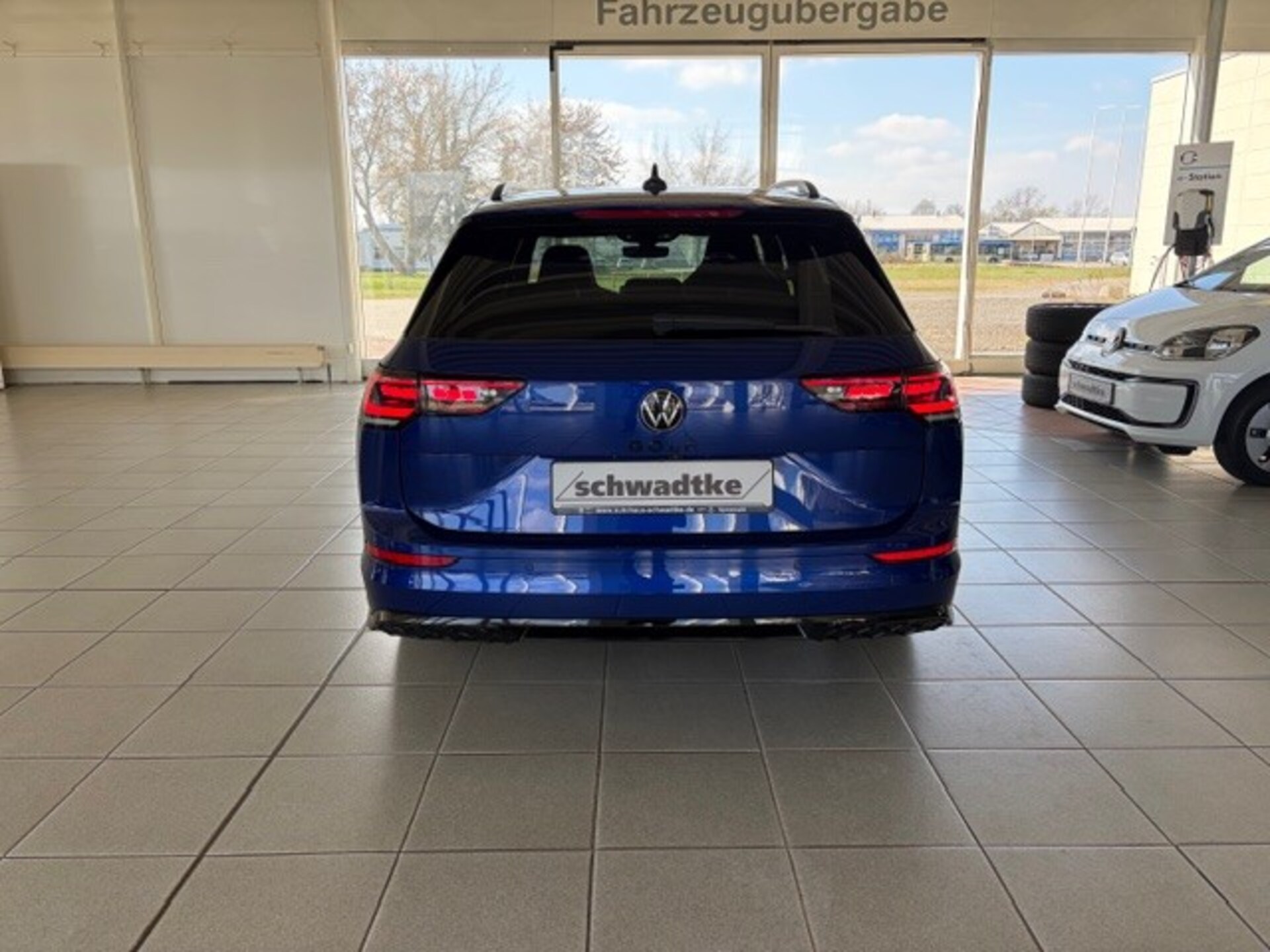 Volkswagen Golf Variant R-Line