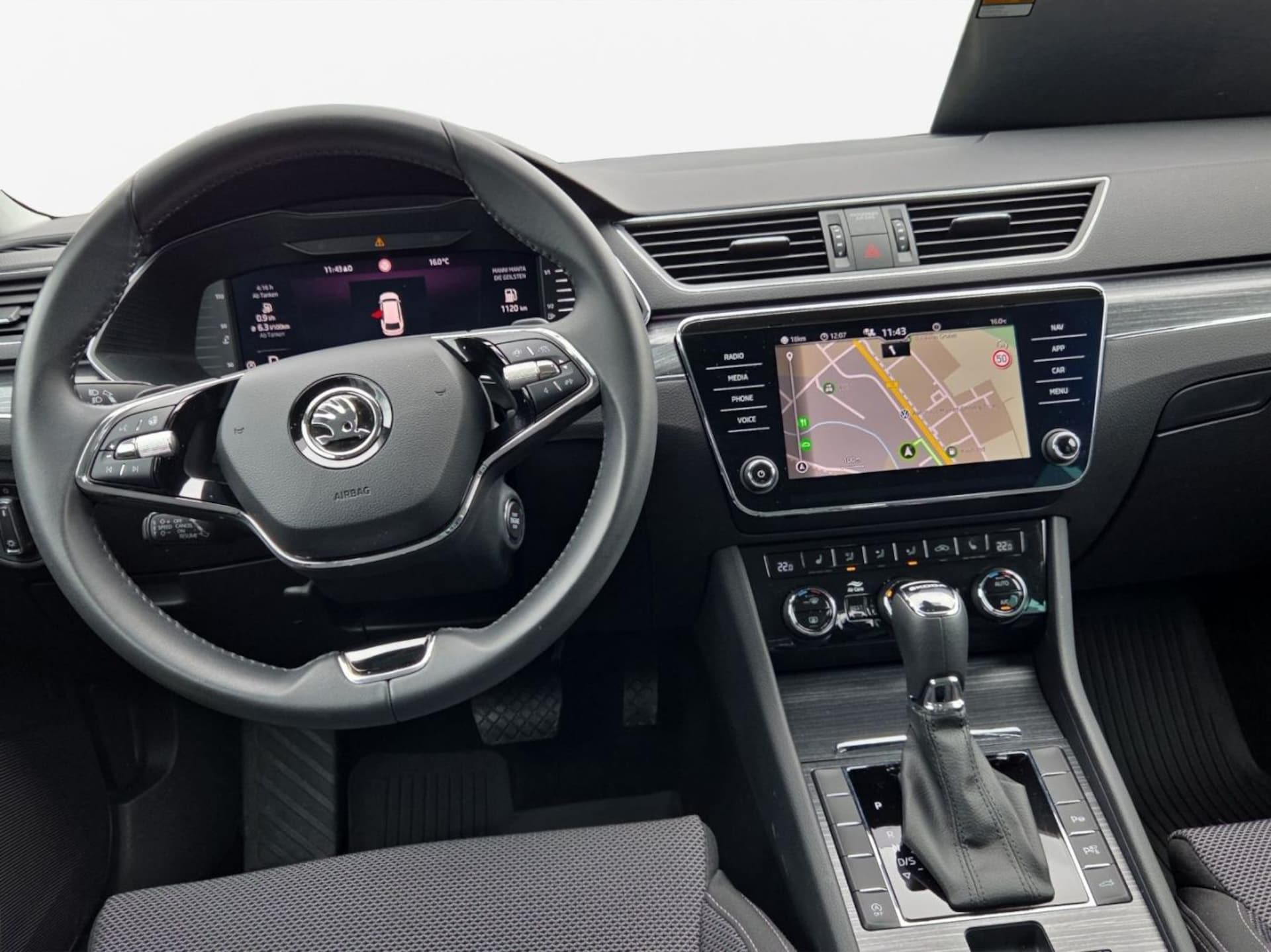 Skoda Superb Combi Style
