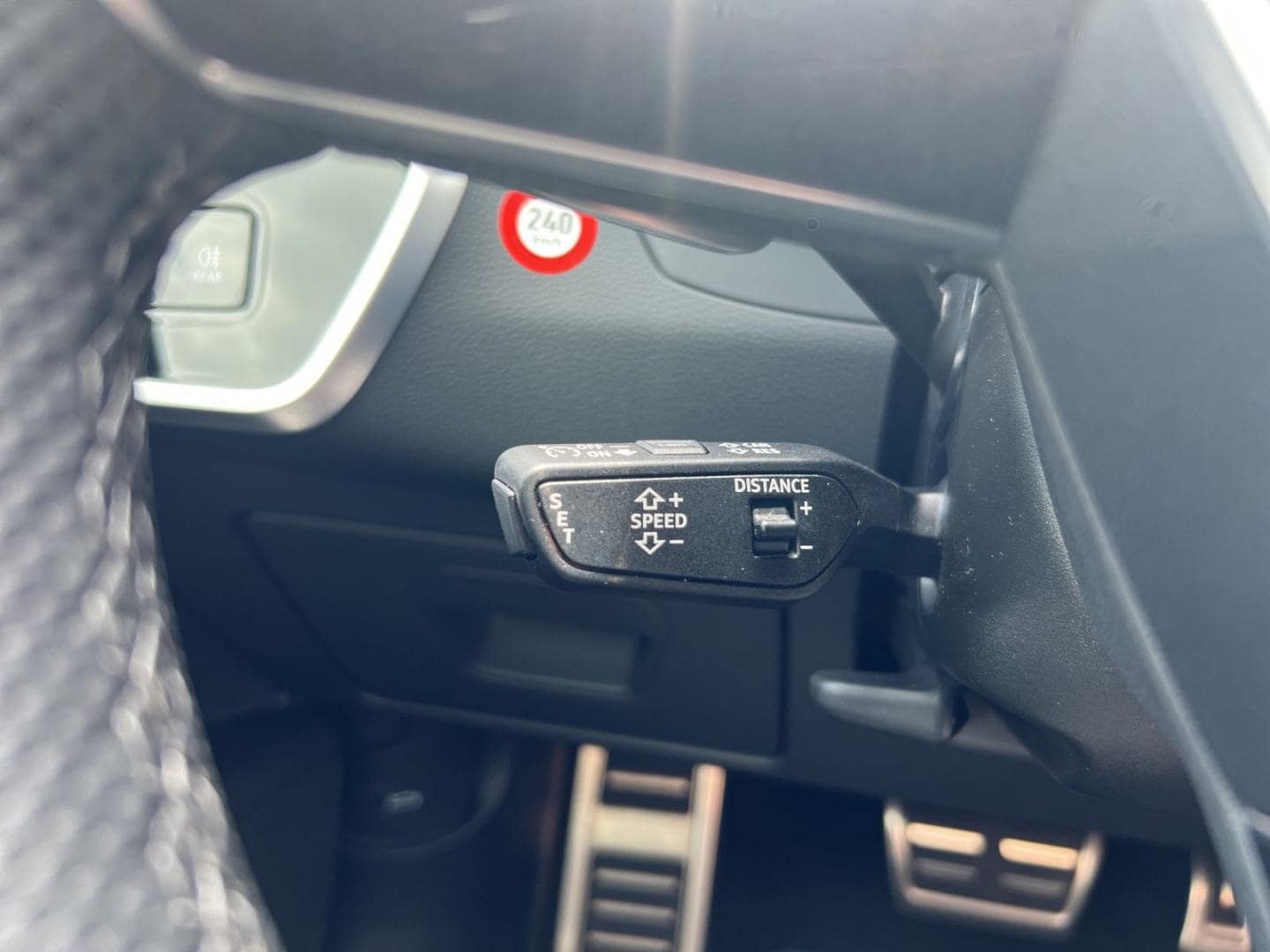 Bild über Audi S6 Limousine TDI quattro tiptronic - für weitere Informationen kontaktieren Sie den Audi Partner