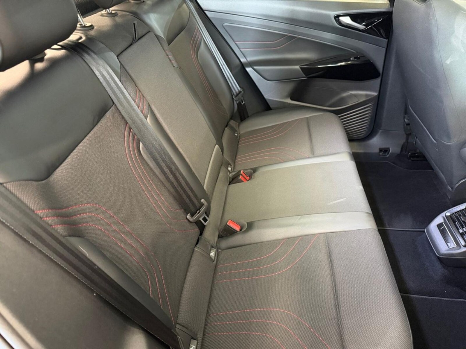 Volkswagen ID.4 – Bild 15