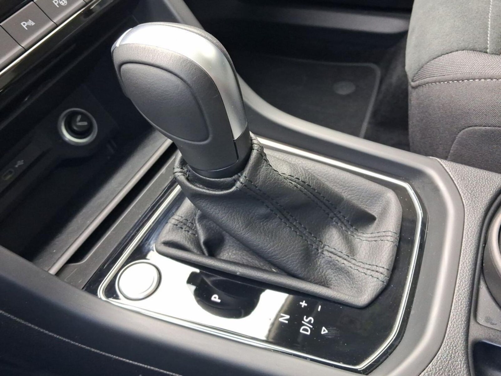 Volkswagen Touran – Bild 11