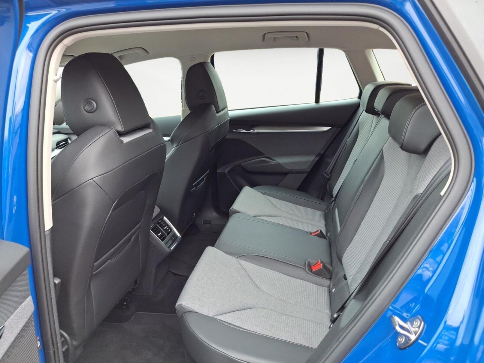 Škoda Enyaq – Bild 14