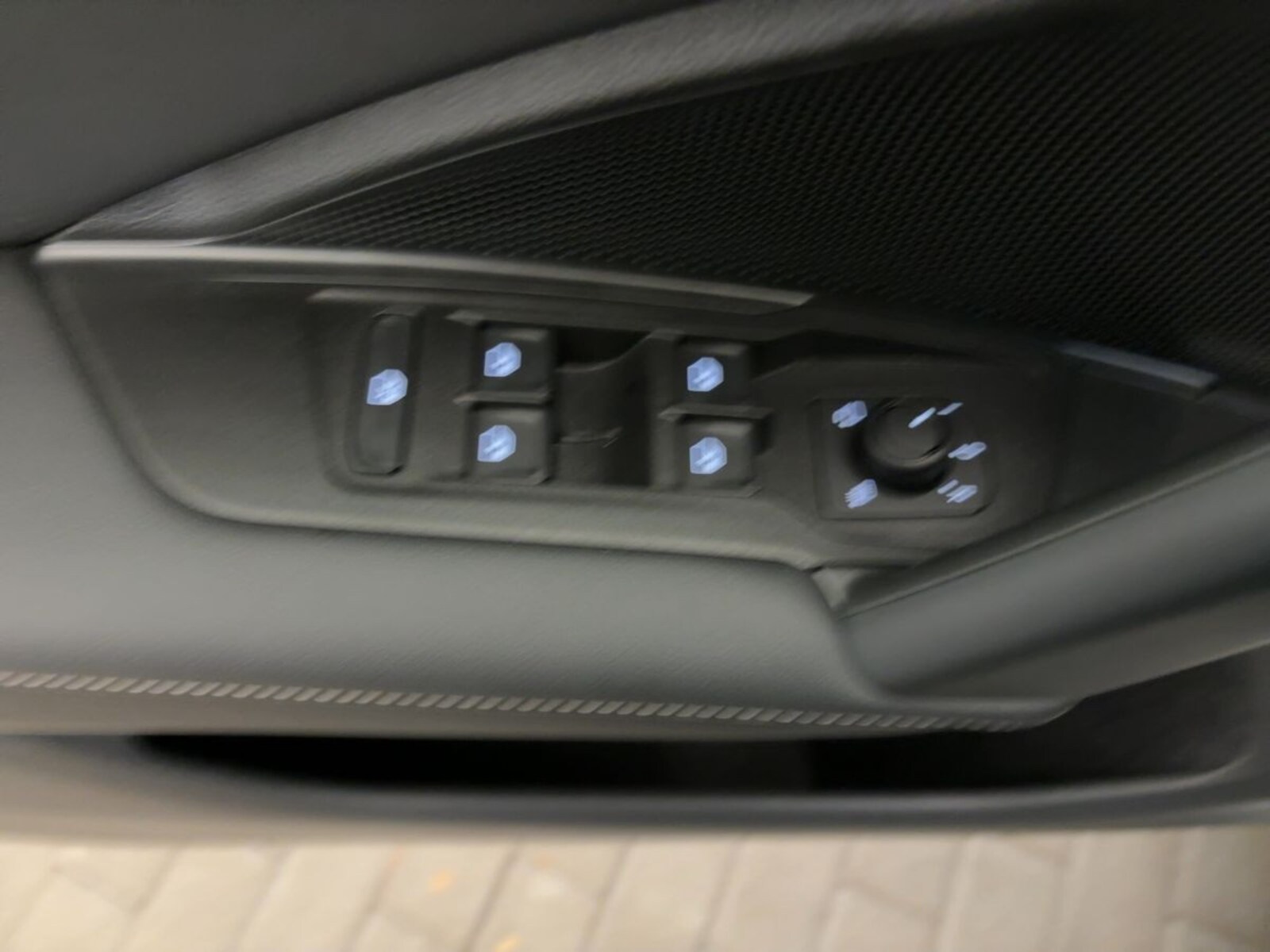 Volkswagen Tiguan – Bild 14