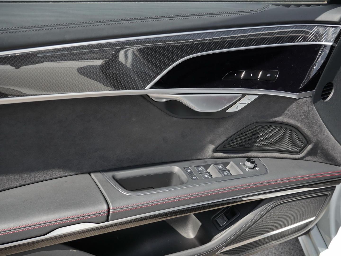 Image about Audi S8 TFSI quattro tiptronic