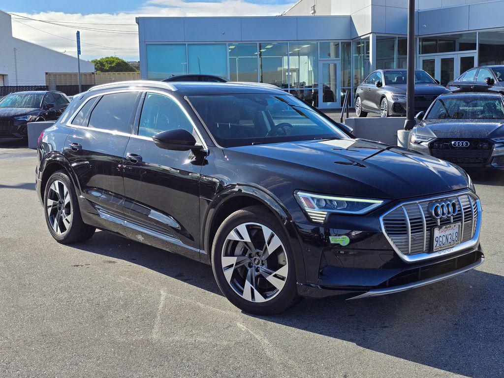 2023 Audi e-tron 95 kWh Premium Plus quattro's photo