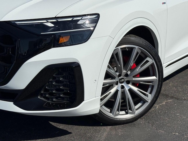 2026 Audi Q8