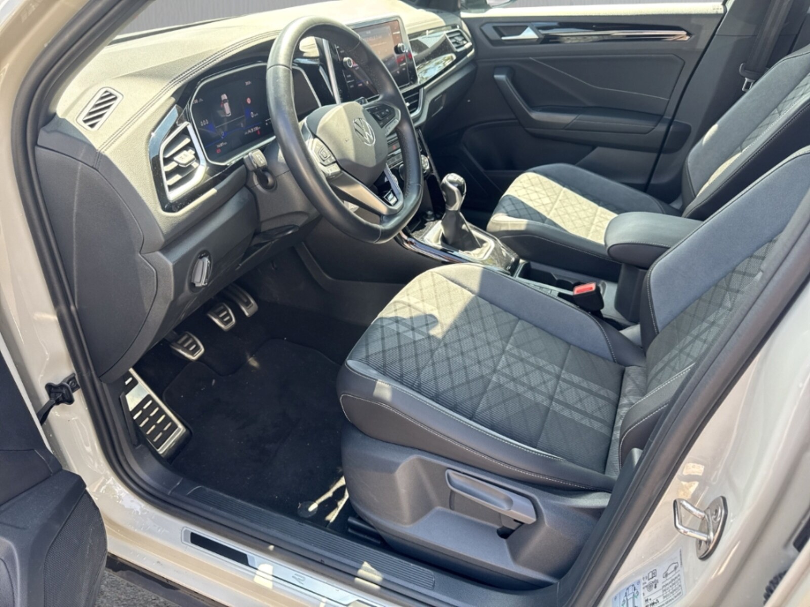 Volkswagen T-Roc – Bild 13