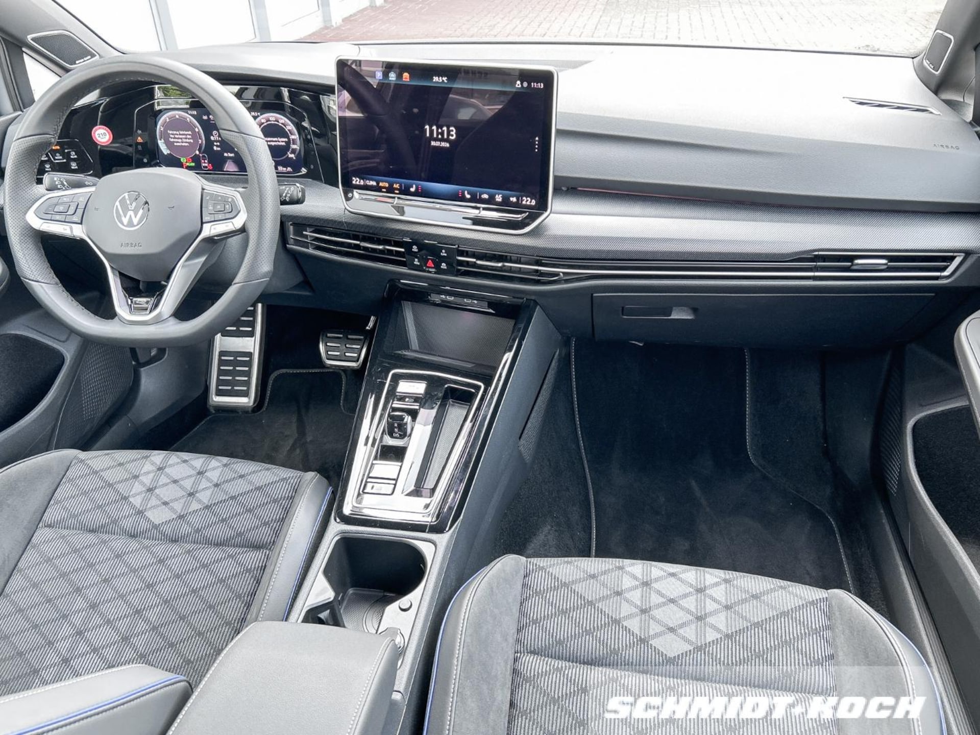 Volkswagen Golf R-Line