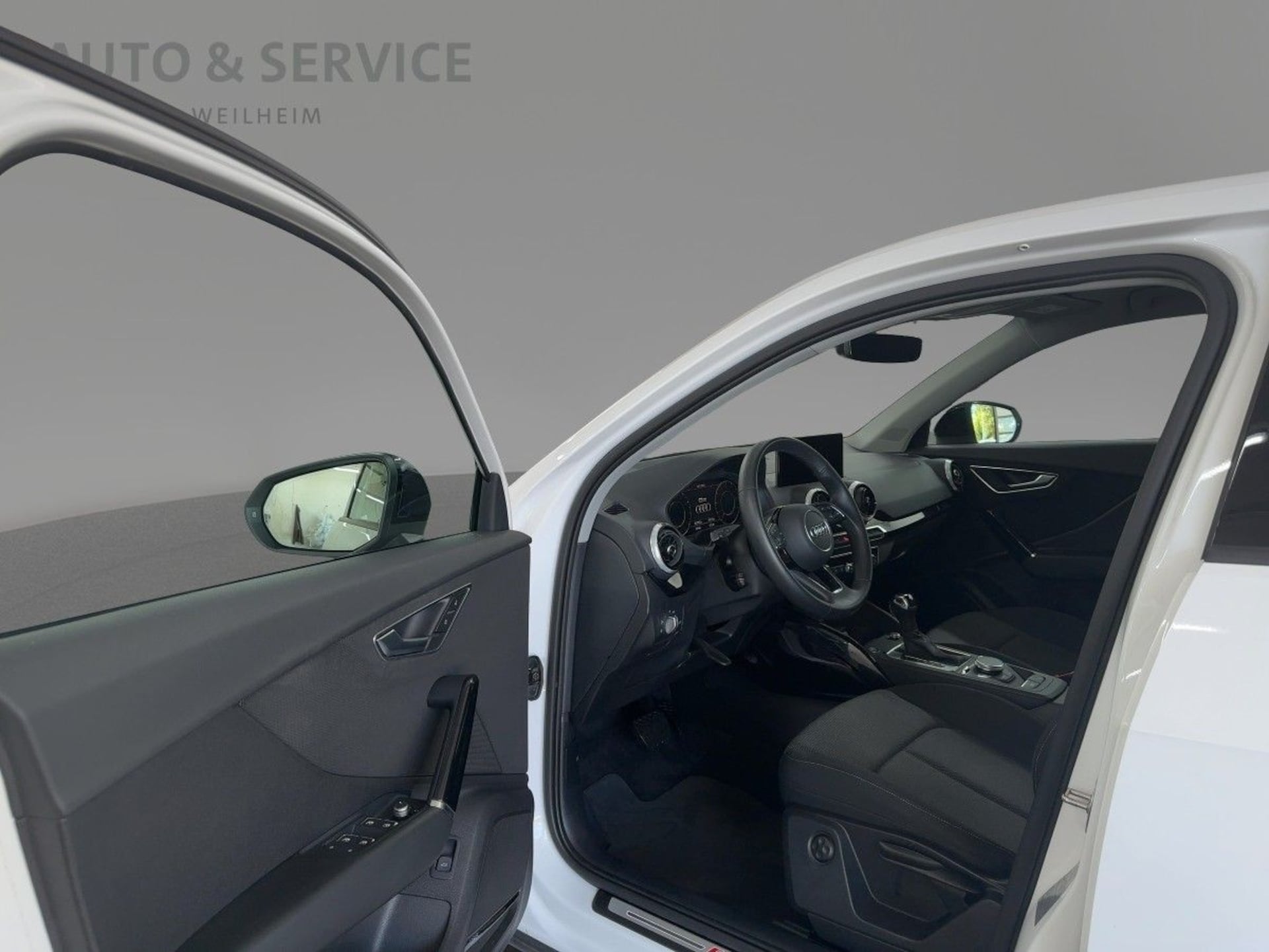 Audi Q2 S line