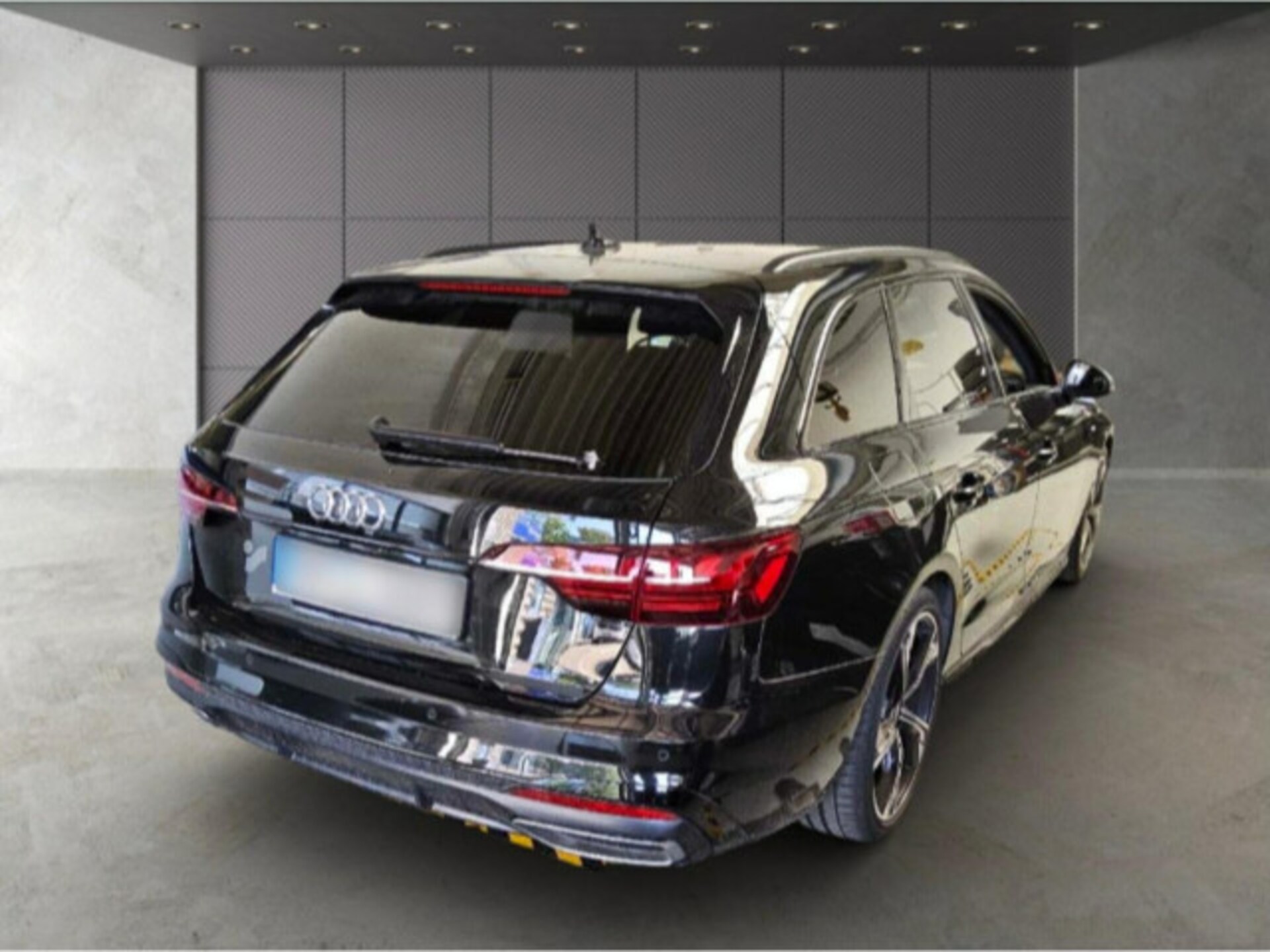 Audi A4 Avant S line