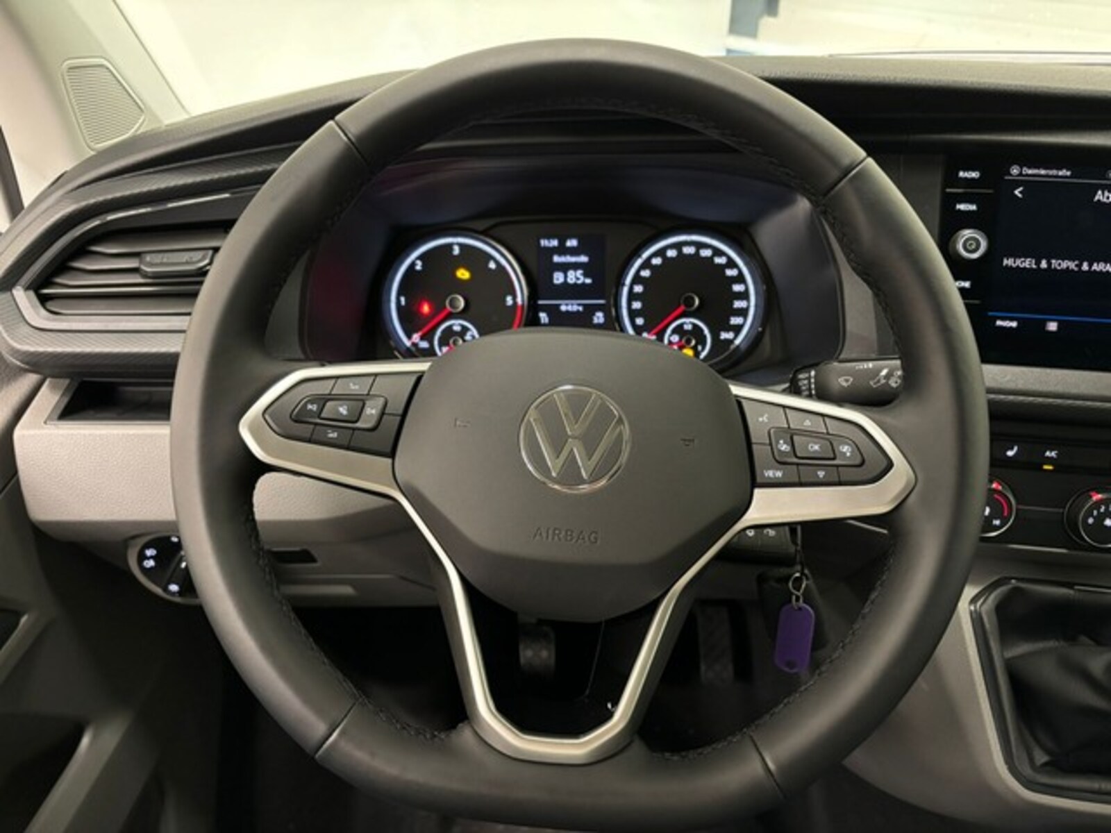 Volkswagen T6.1 Transporter Kasten kurzer Radstand – Bild 13