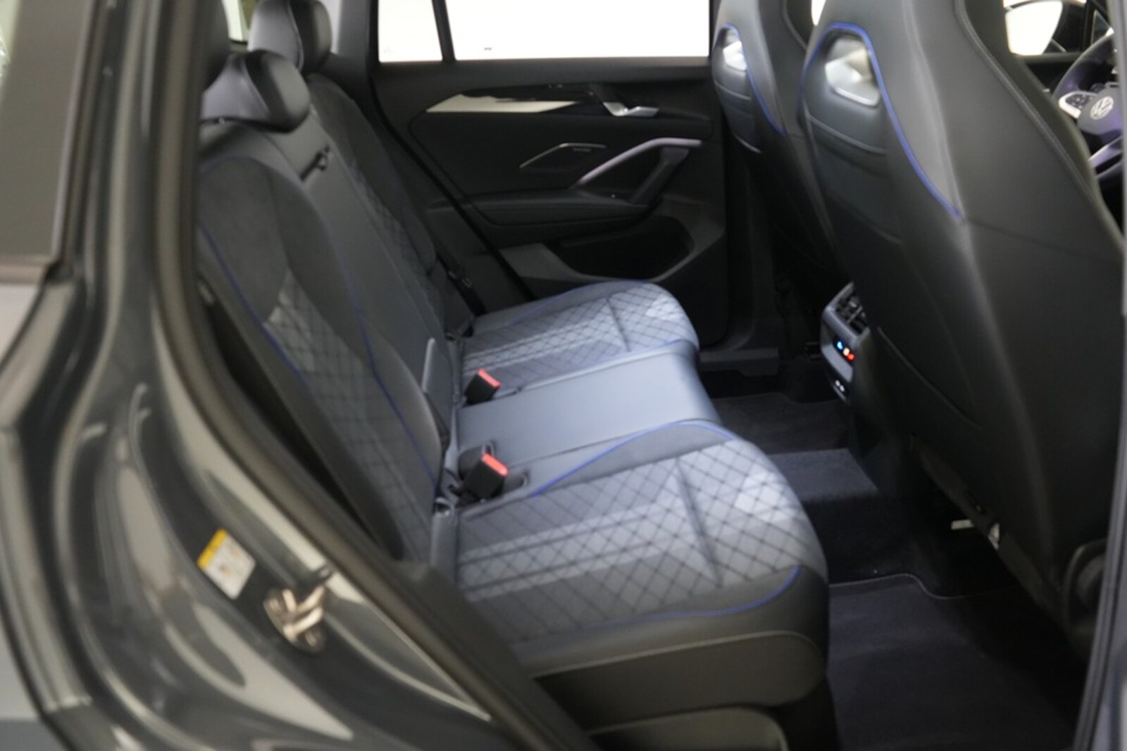 Volkswagen Tiguan – Bild 11