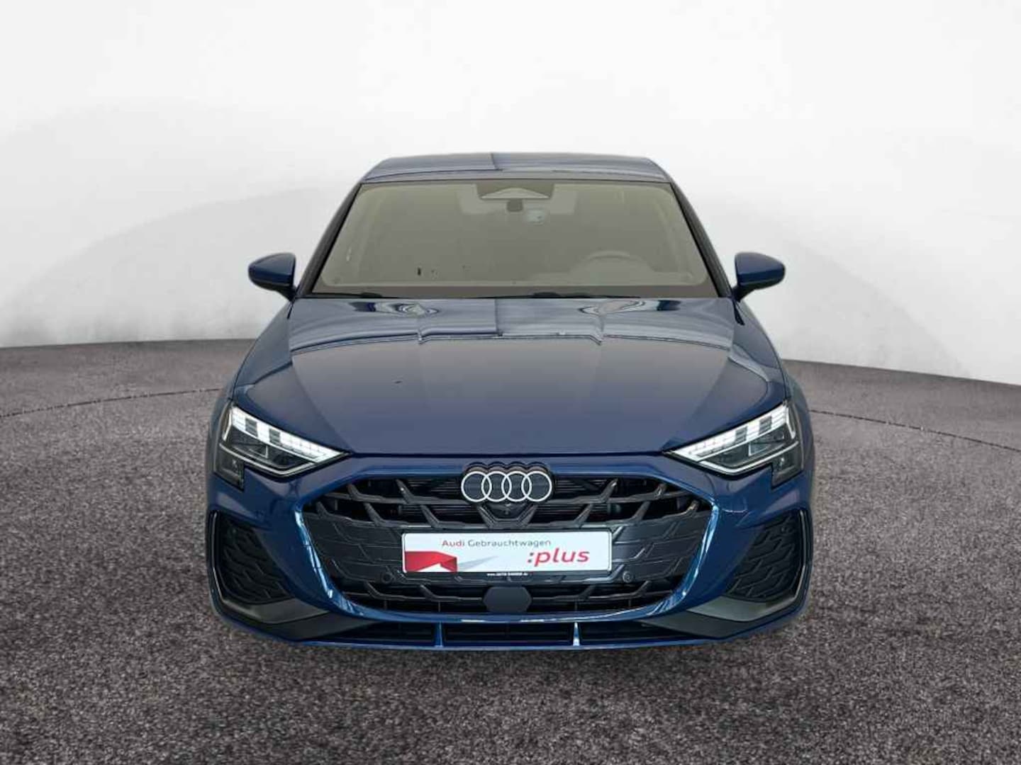 Bild über Audi A3 Limousine TFSI quattro S tronic - für weitere Informationen kontaktieren Sie den Audi Partner
