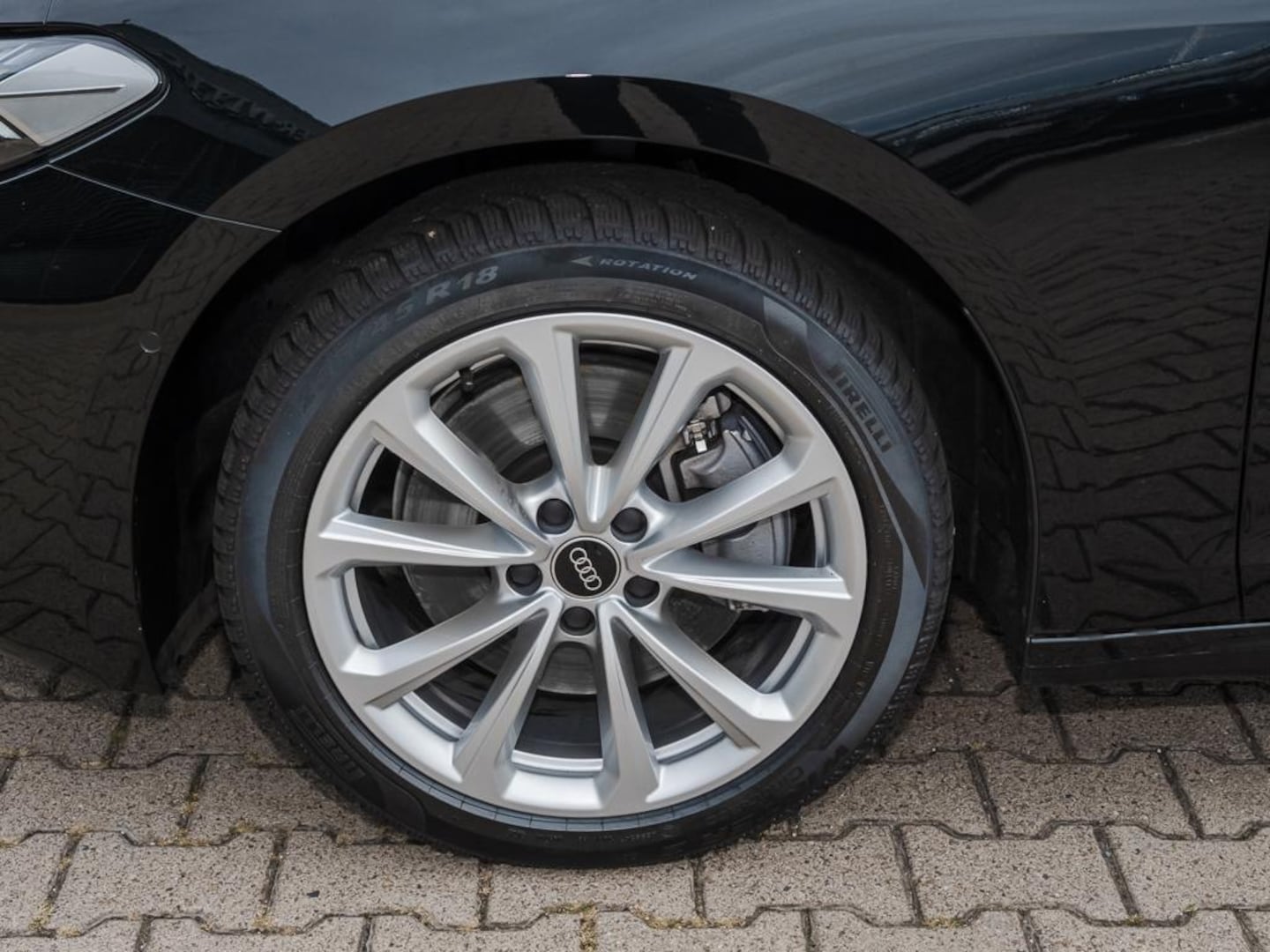 Bild über Audi A5 Avant TDI 150 kW S tronic - für weitere Informationen kontaktieren Sie den Audi Partner
